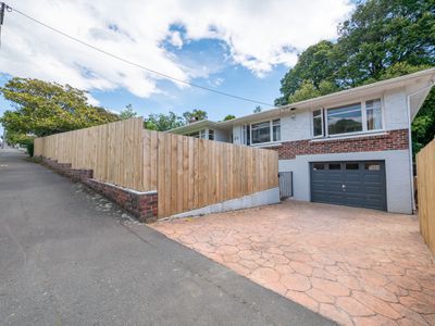 24 Hawthorn Avenue, Mornington