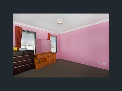 4 Minikin Drive, Aveley