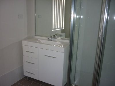 5 / 5 Vlatko Drive, West Hoxton