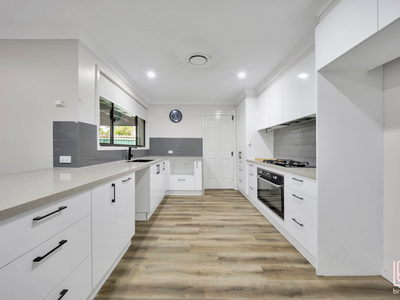 67 McKellar Boulevard, Blue Haven