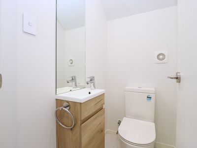 5C Devon Road, Bucklands Beach