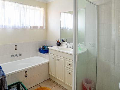 14 Mainsail Court, Point Vernon
