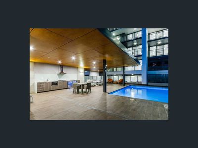 102/172 Railway Parade, West Leederville