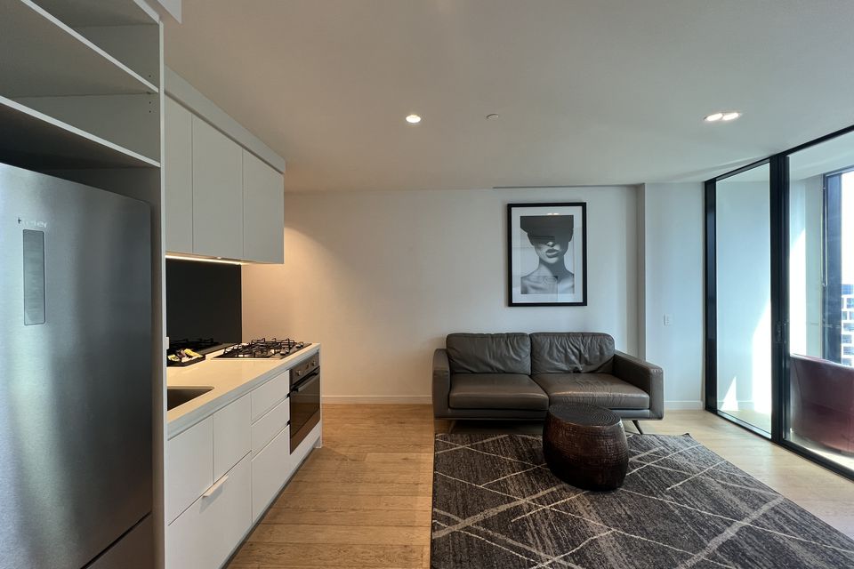 4410 / 442 Elizabeth Street, Melbourne