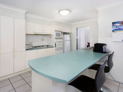 15 Amanda Place, Horsley
