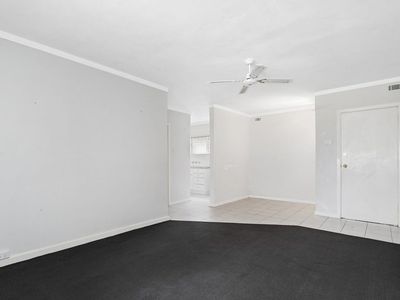3 / 4 Villiers Street, Yokine