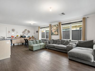 12 ANGOVE ROAD, Baldivis