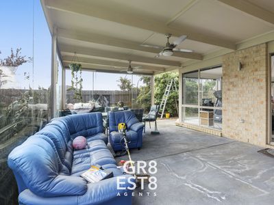 12 Saunton Drive, Cranbourne