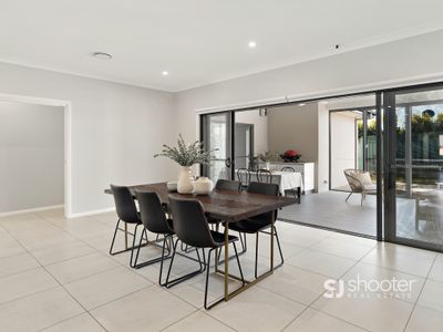 5 Venetian Court, Dubbo