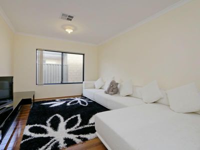 32 Bedbrook Avenue, Piara Waters