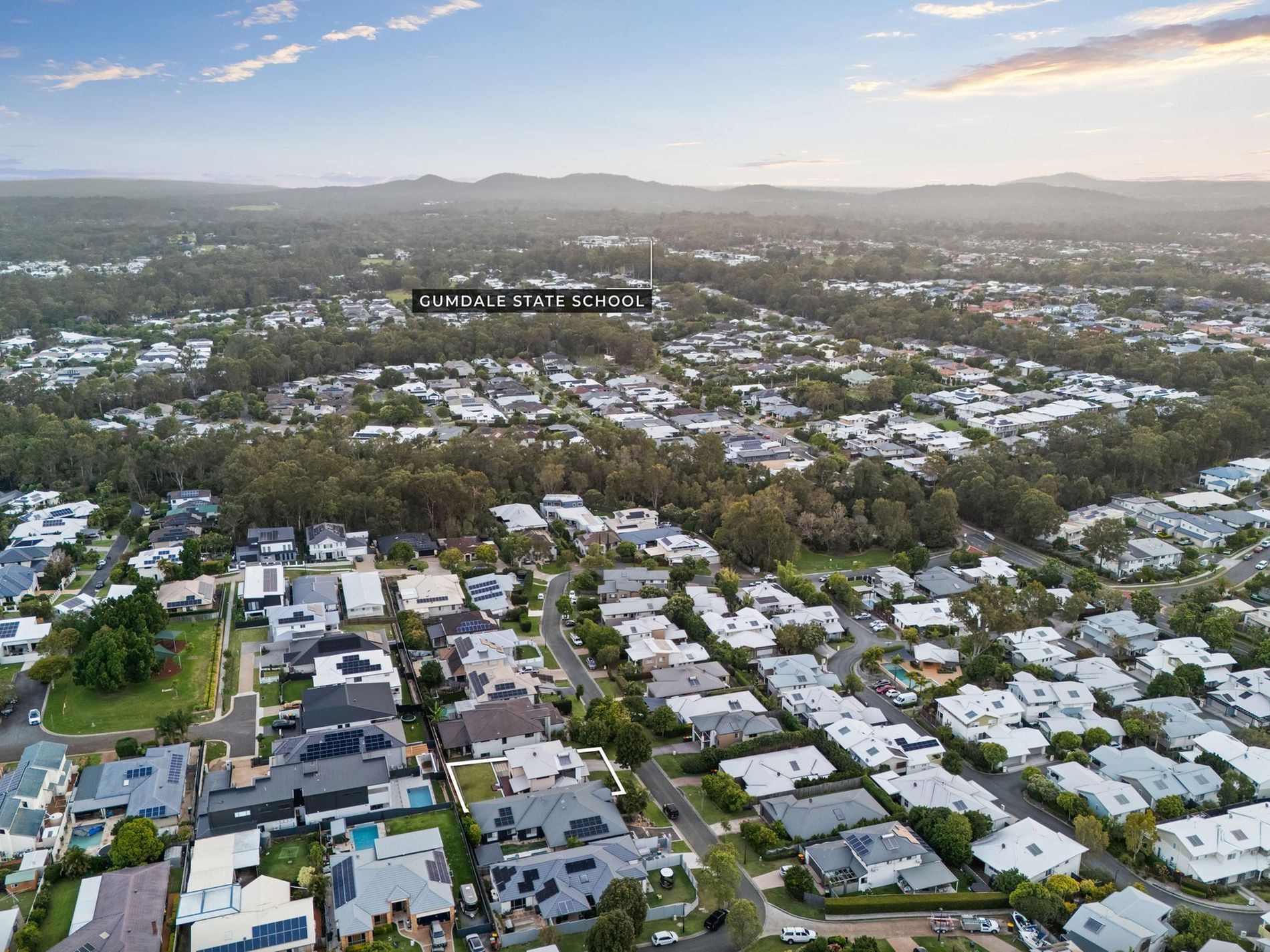 6 Lachlan Drive, Wakerley