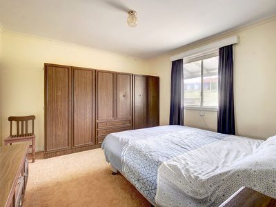 49 Hero Avenue, Middleton