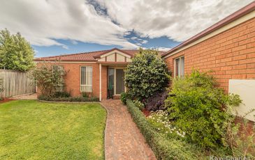 8 Wisteria Court, Pakenham