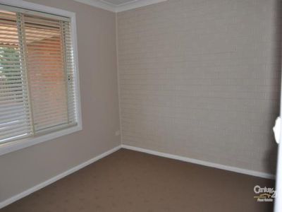1 / 4 Forest Crescent, Dubbo