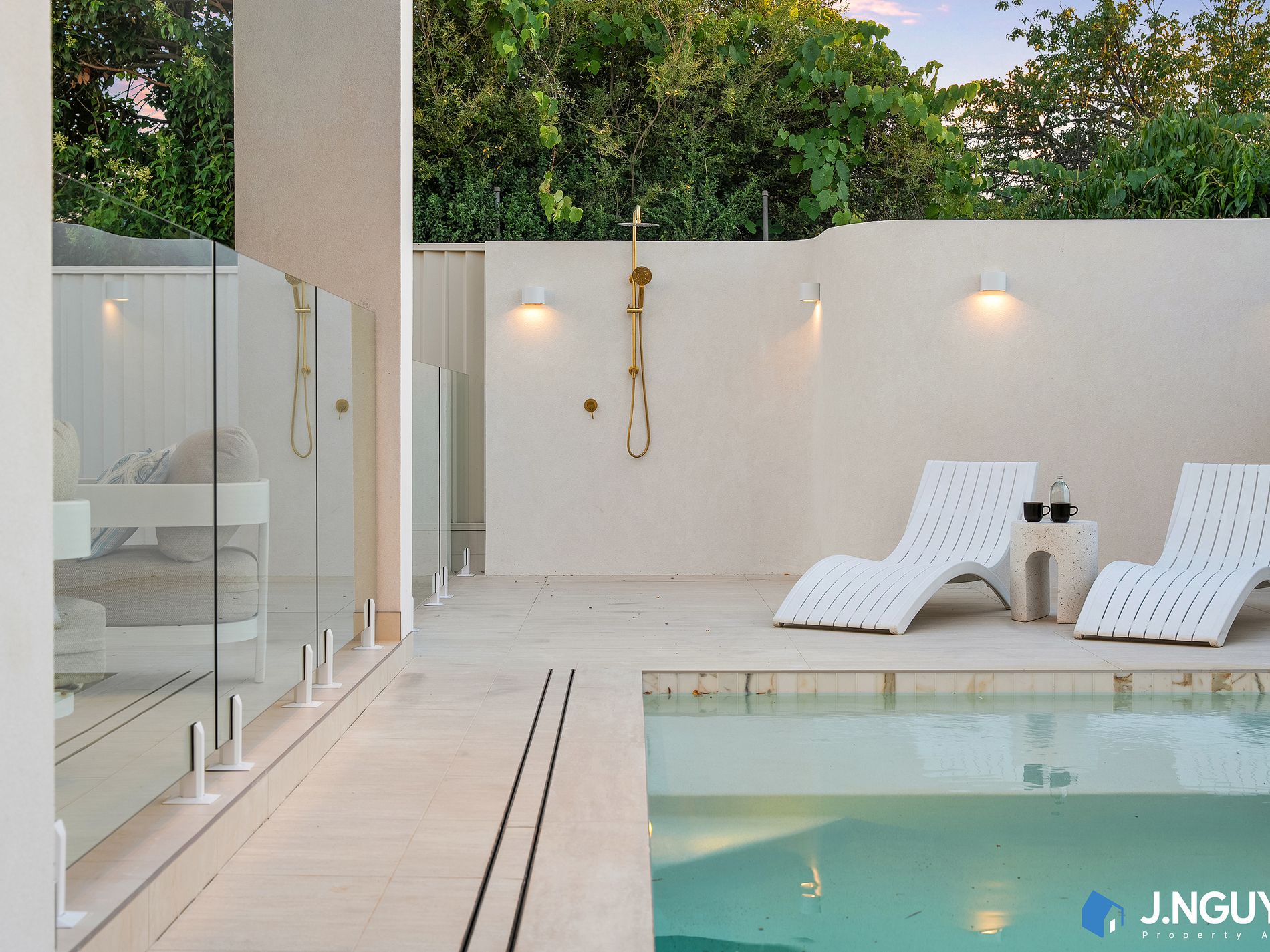 10 Benelong Avenue, Smithfield