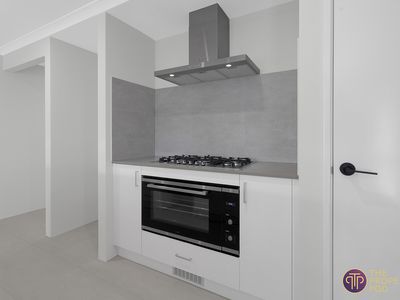 28 Hackney Loop, Byford