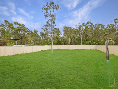 35 Fernhill Avenue, Hamlyn Terrace