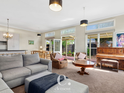 1 / 9 Crows Road, Belmont