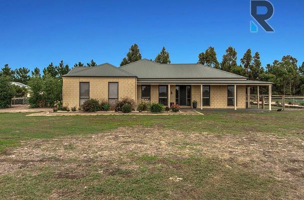 45 The Ridge, Oaklands Junction