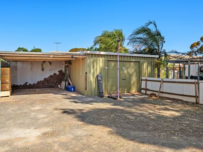 131 Bourke Street, Piccadilly