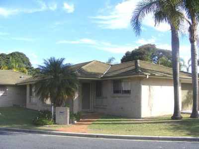4 / 28 Strand Street, Forster