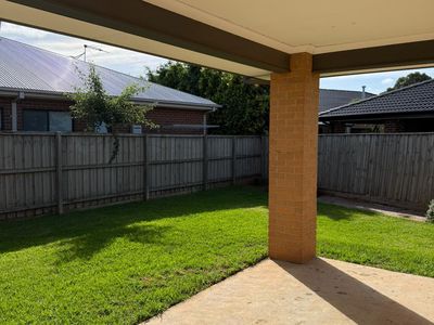 5 CARABEEN PLACE, Aintree