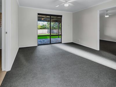 15 Mungana Drive, Upper Coomera