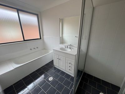 66 Minnamurra Circuit, Prestons