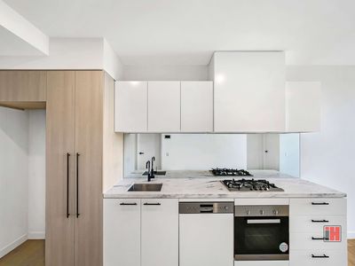 2613 / 864 Blackburn Rd, Clayton