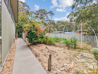 4 Lloyd Place, Mystery Bay