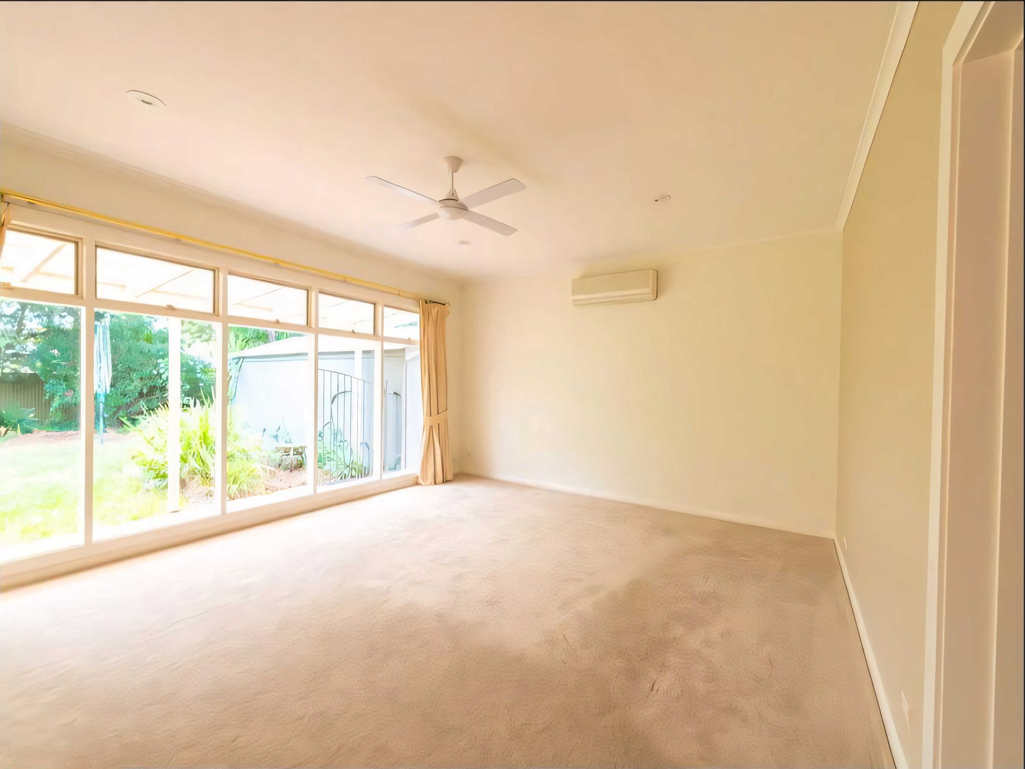 81 Pine Avenue, Glenelg North