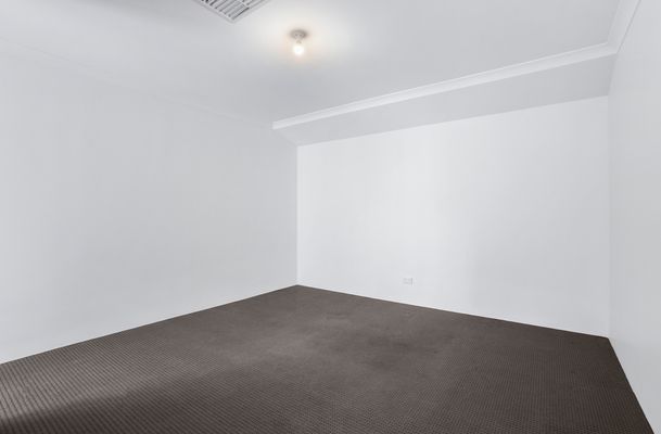 53 Colreavy Ramble, Baldivis