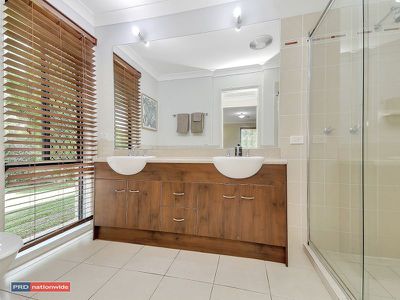 119 Poplar Street, Walloon