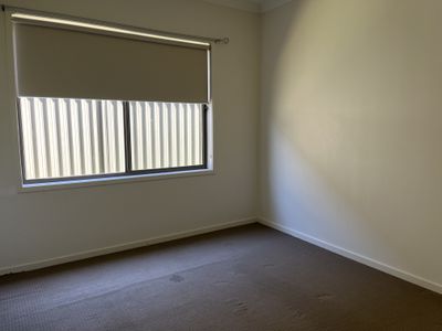 11 Grebe Court, Lara