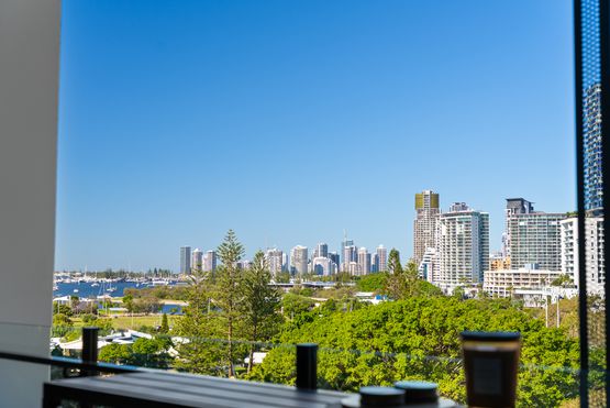 1051 / 7 Quarter Lane, Southport