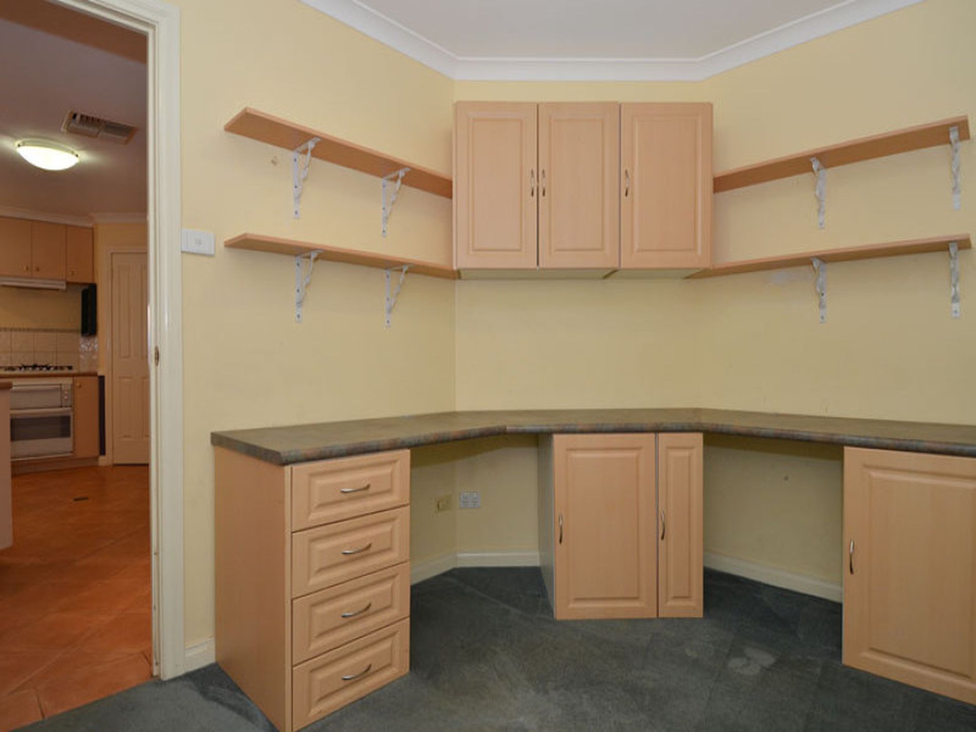 33 Mosconi Circle, Somerville