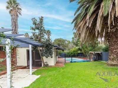 27 Dagmar Way, Swan View