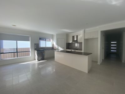 4 Federation Boulevard, Truganina