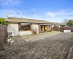 2 / 260 Moore Street, Ashburton