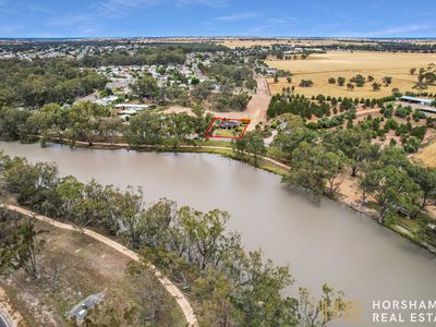 130 Craig Avenue, Warracknabeal
