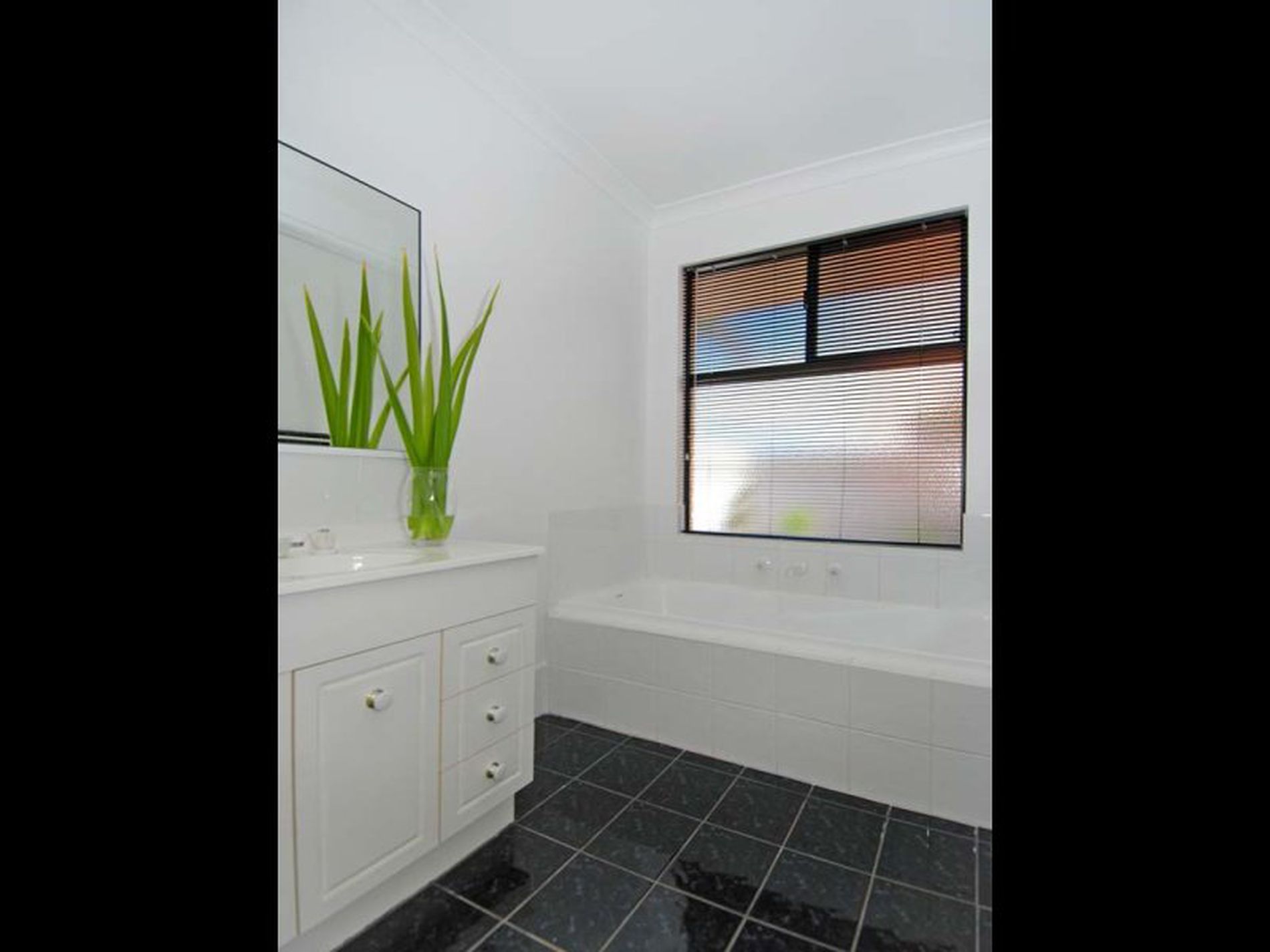 46 Trevaskis Street, Kalgoorlie