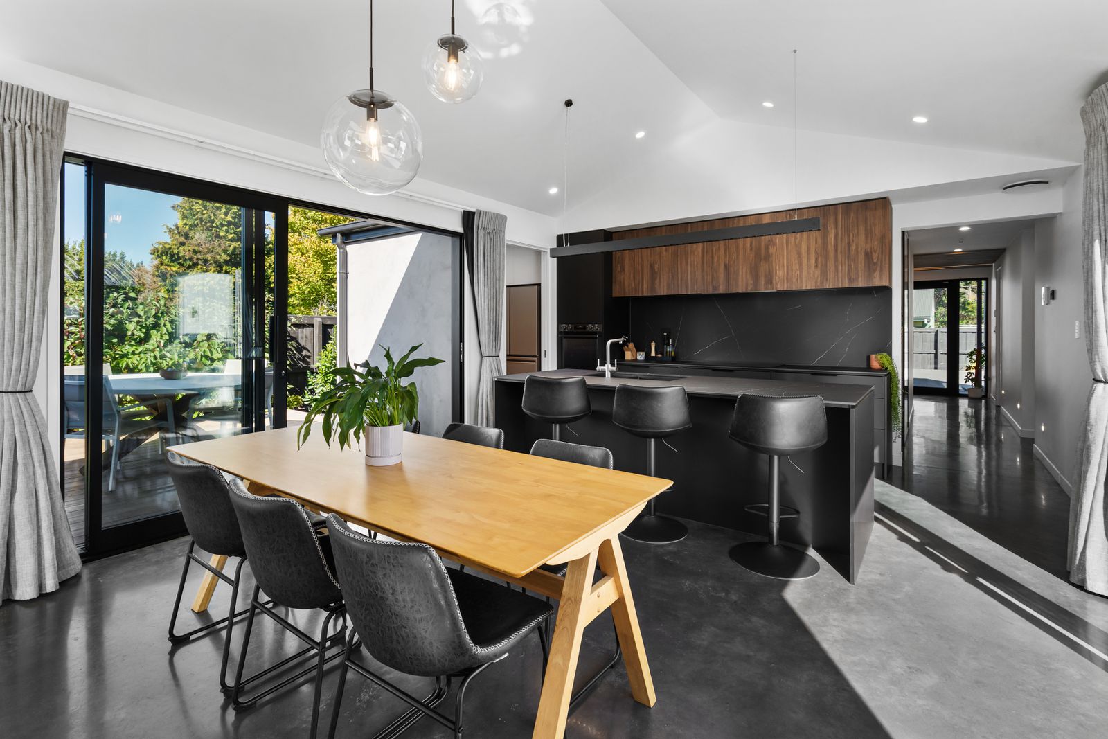 3 Cartvale Drive