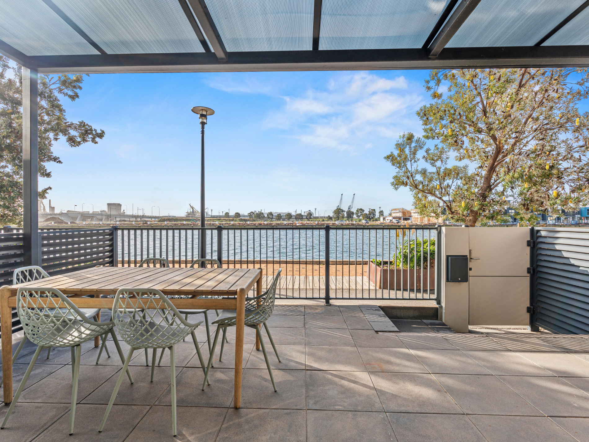 39 Albany Lane, Port Adelaide