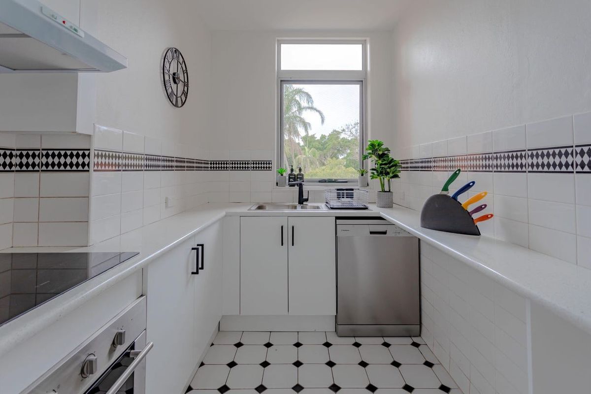 9 / 100 Birriga Road, Bellevue Hill