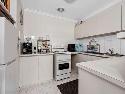 25 / 4 Ochiltree Street, Somerville