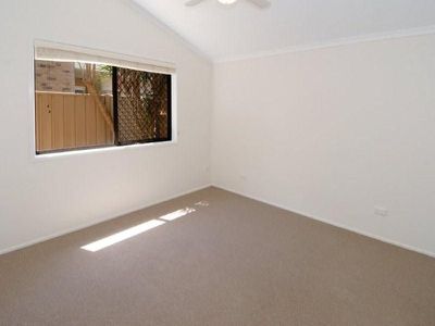 3 / 80 Broadwater Av, Maroochydore