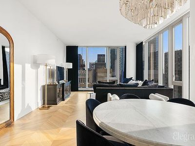 217 West 57th Street, New York, NY, International