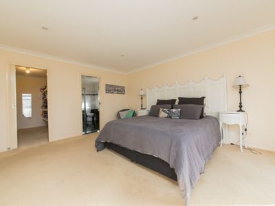 10 Sunvale Avenue, Dubbo