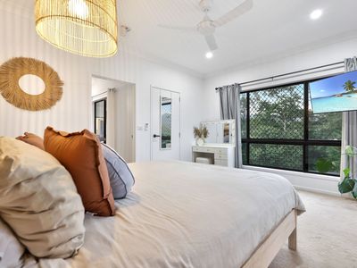 54-56  Golden Street, Goldsborough