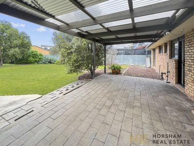 12 Bradshaw Street, Horsham